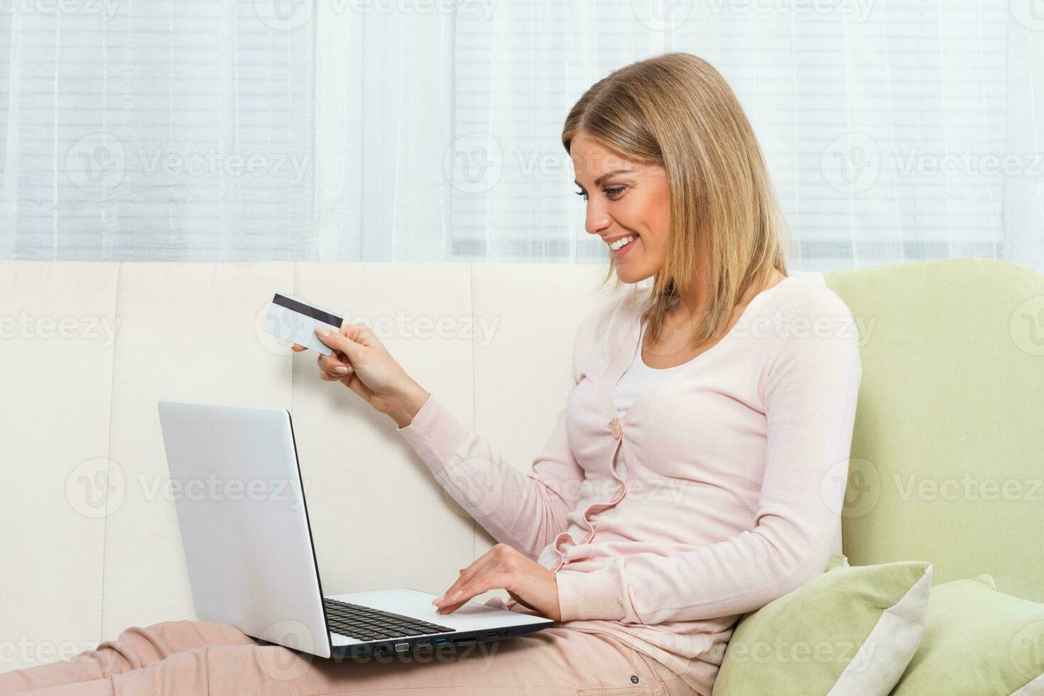 Shopping from home photo