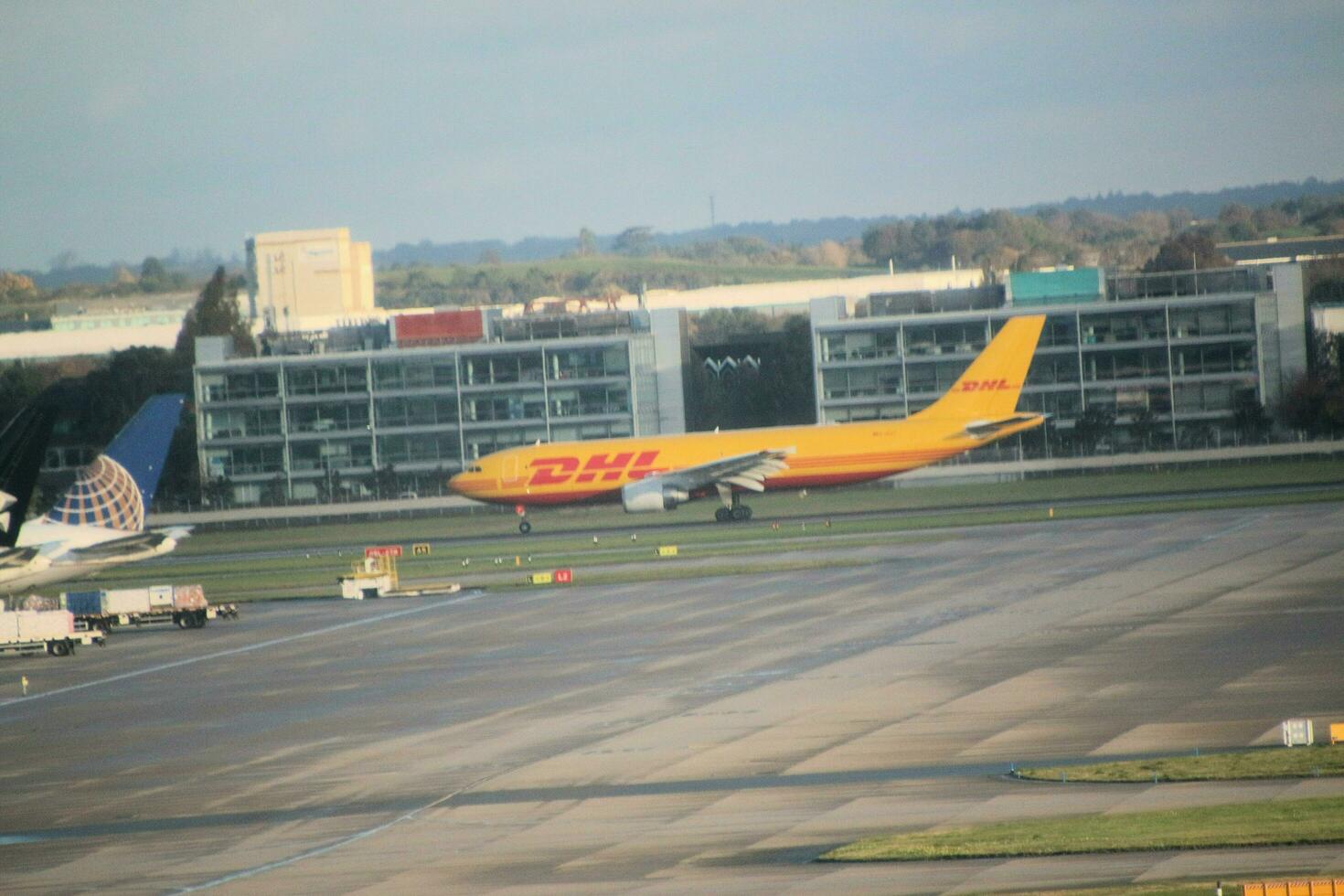 London in the UK on 5 November 2023. An Aeroplane coming in to land at London's Heathrow Airport photo