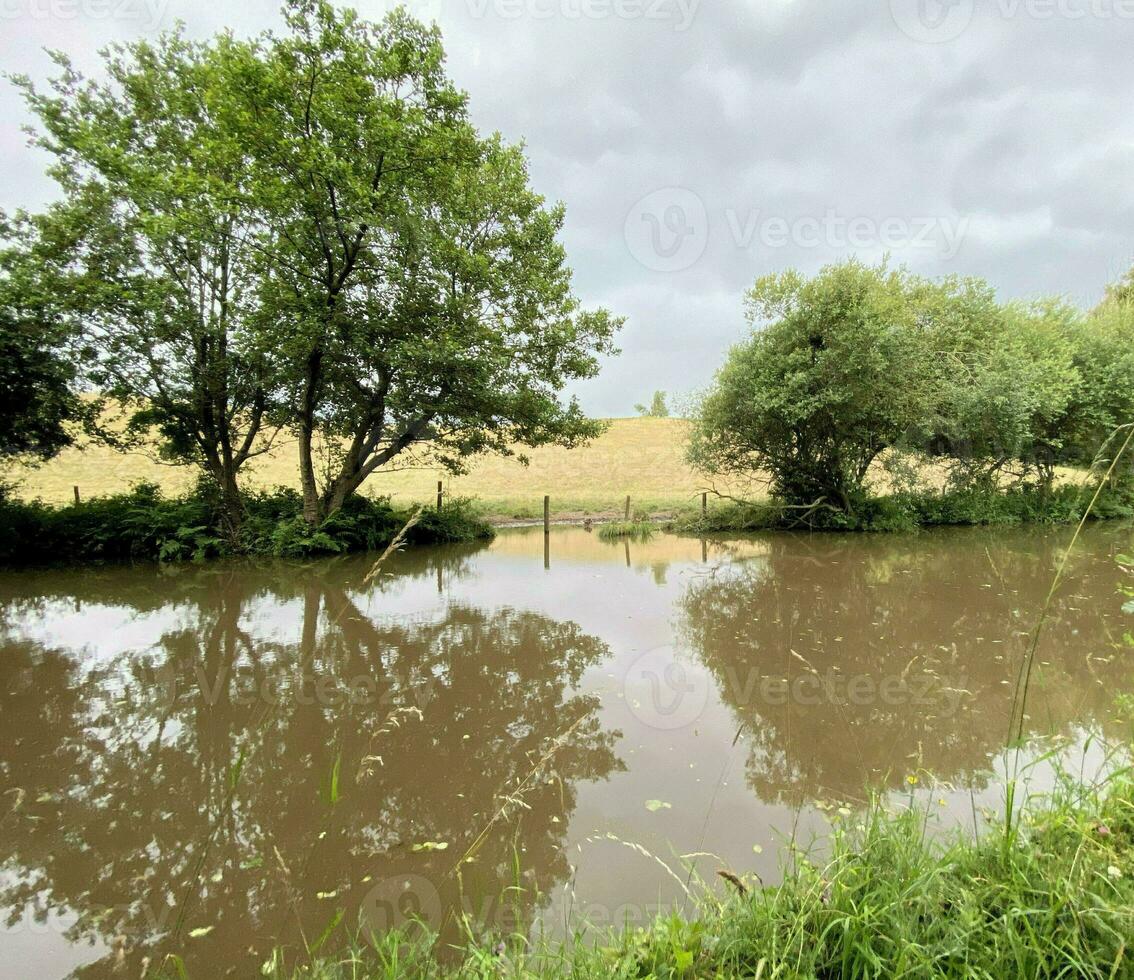 A view of the Shropshire Union Canal near Ellesmere photo