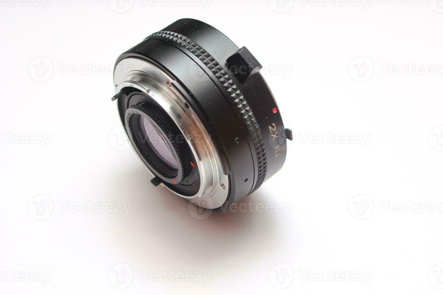 Power telecon lens, a lens used to extend the focal length of a camera