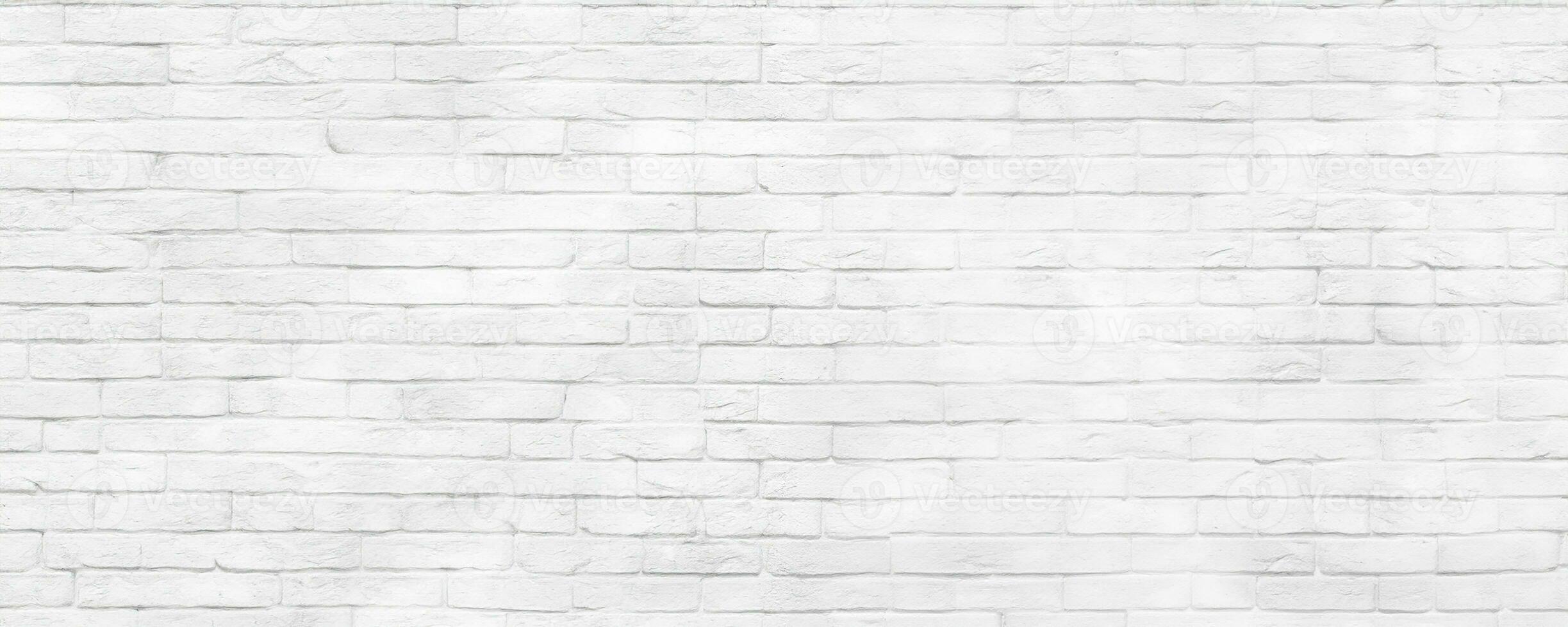 blanco ladrillo pared textura panorámico fondo. hogar y oficina lavado diseño antecedentes. pintado ladrillos pared foto