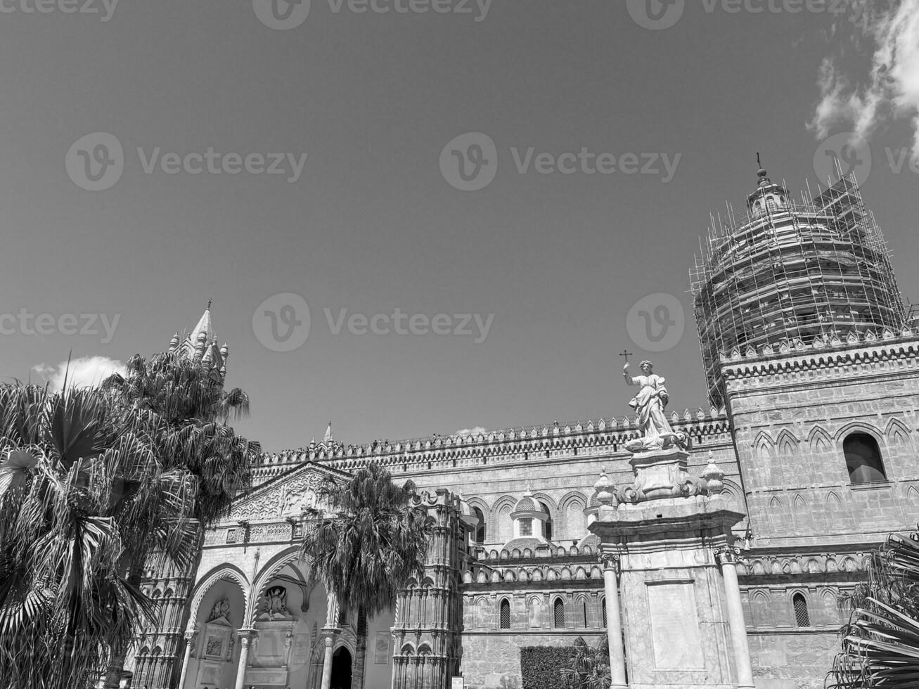 palermo on sicilia island photo