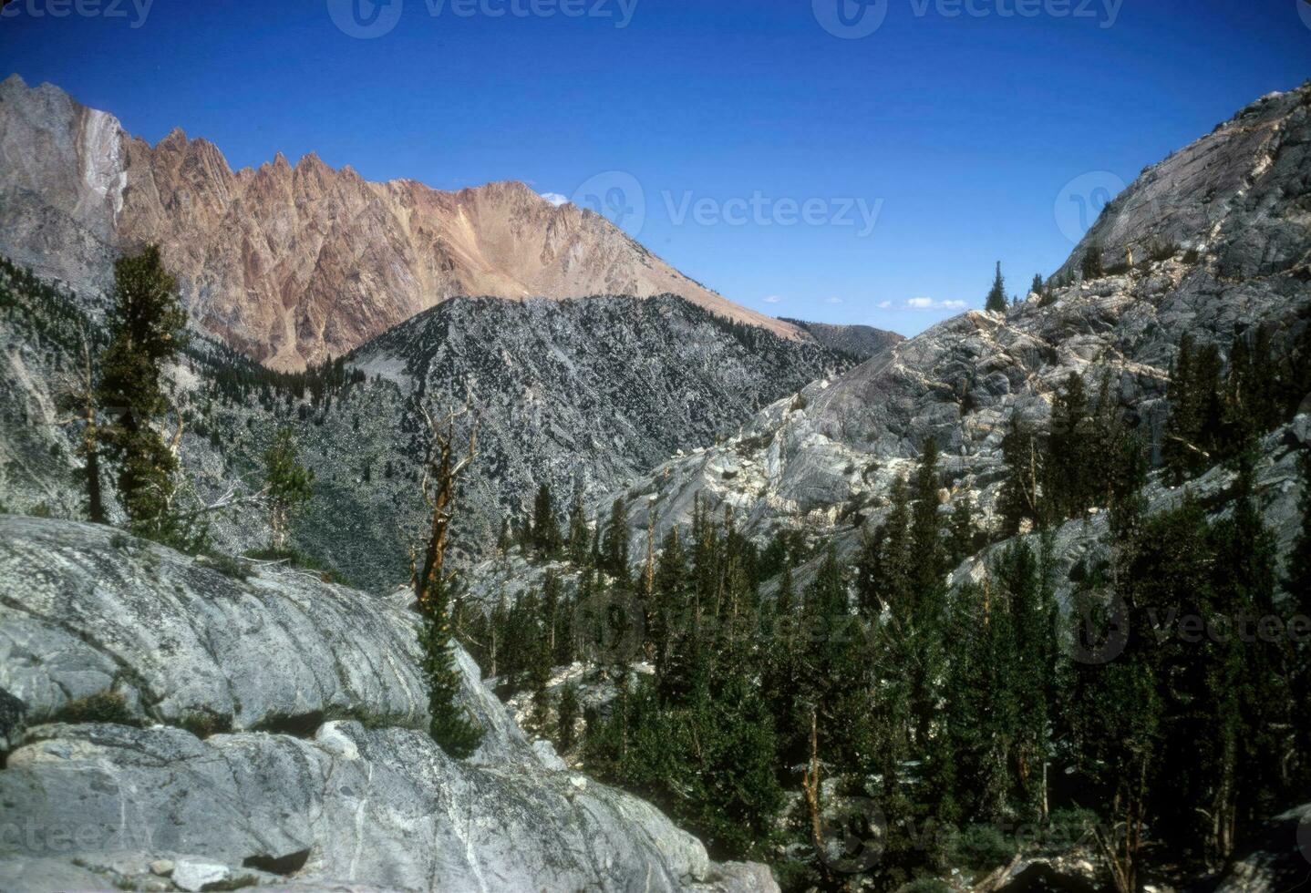 Palisades mountain range photo
