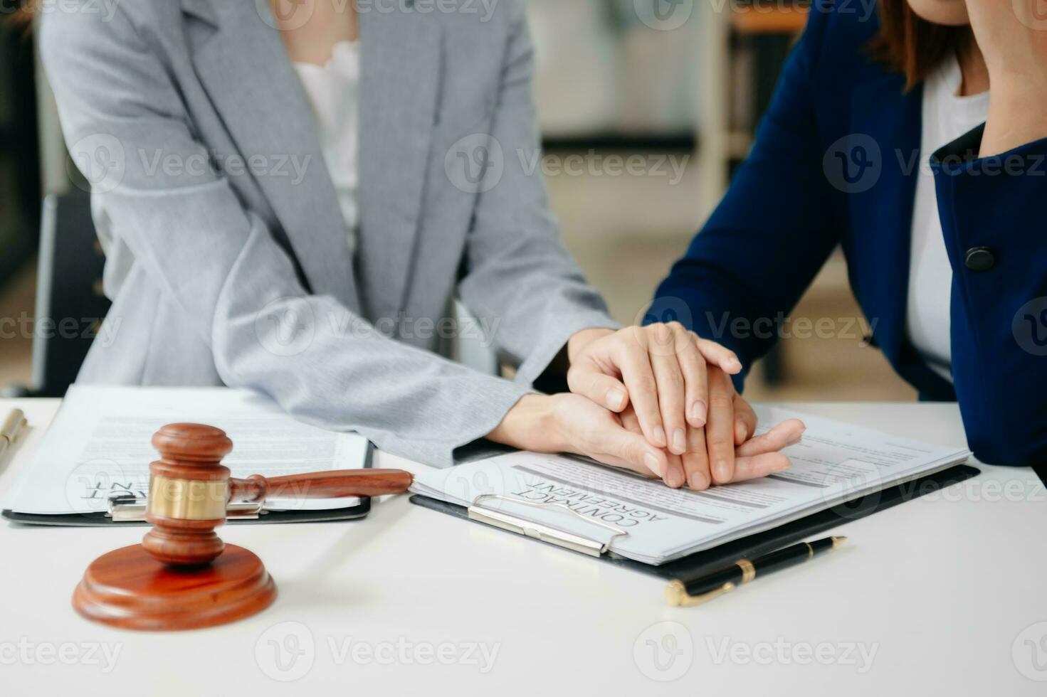 Asian Business law concept, Lawyer business lawyers are consulting lawyers for women entrepreneurs to file copyright lawsuit photo