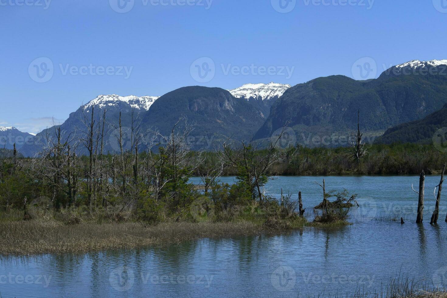 ibanez río y castillo rango visto desde el Panamericano carretera, aysén región, Patagonia, Chile foto