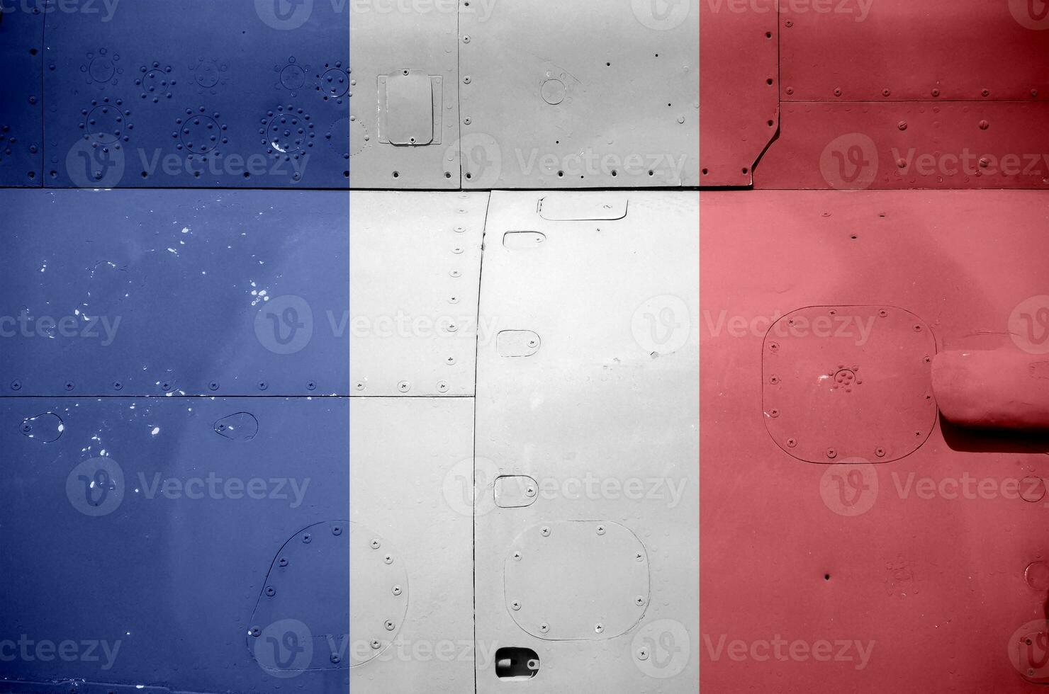 Francia bandera representado en lado parte de militar blindado helicóptero de cerca. Ejército efectivo aeronave conceptual antecedentes foto