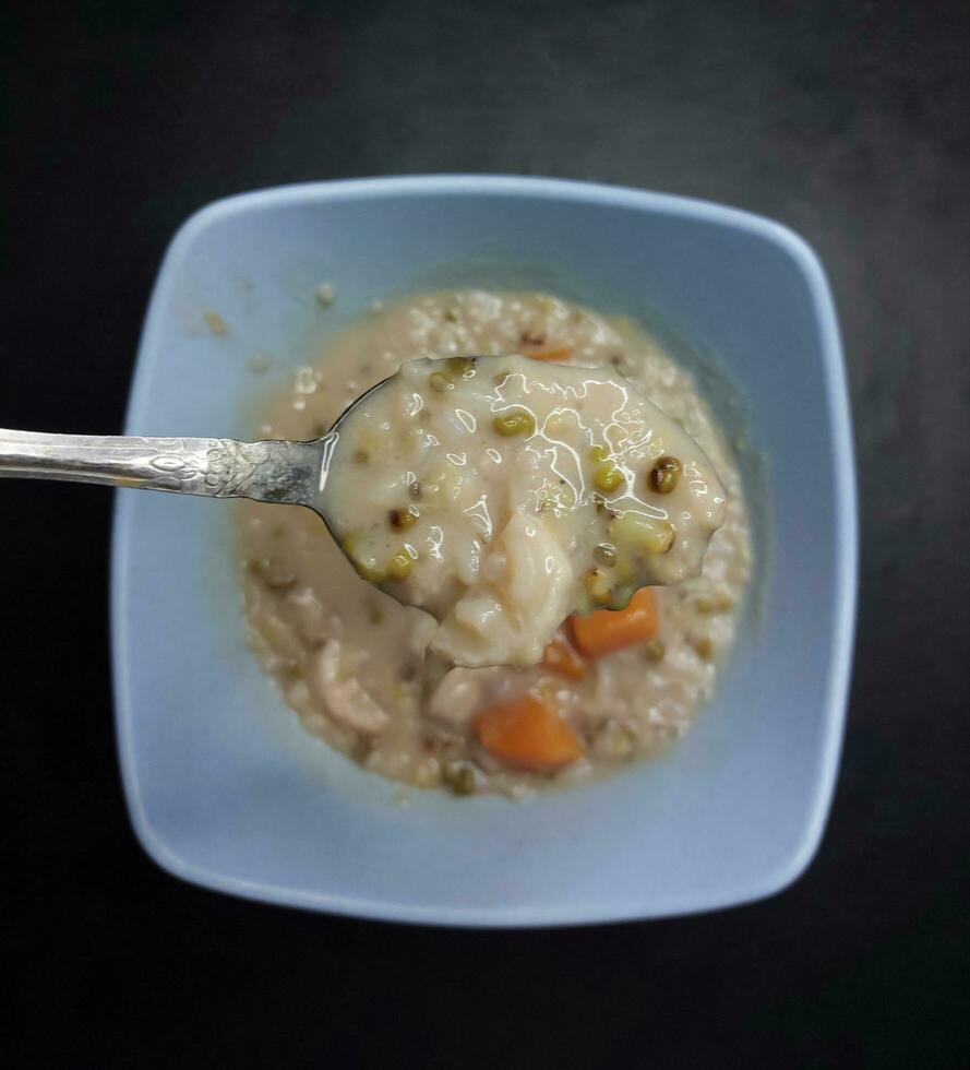 Green bean porridge - malaysian and indonesian dessert photo
