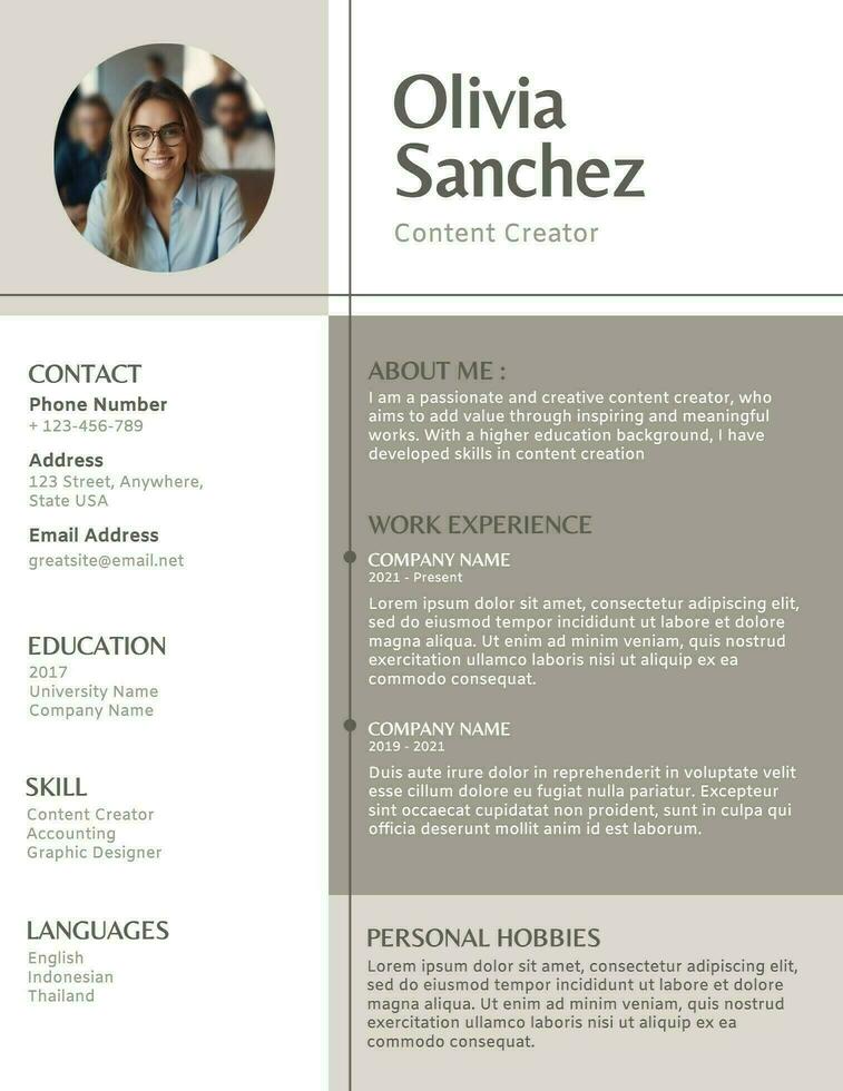 Minimalist Contect Creator Resume template