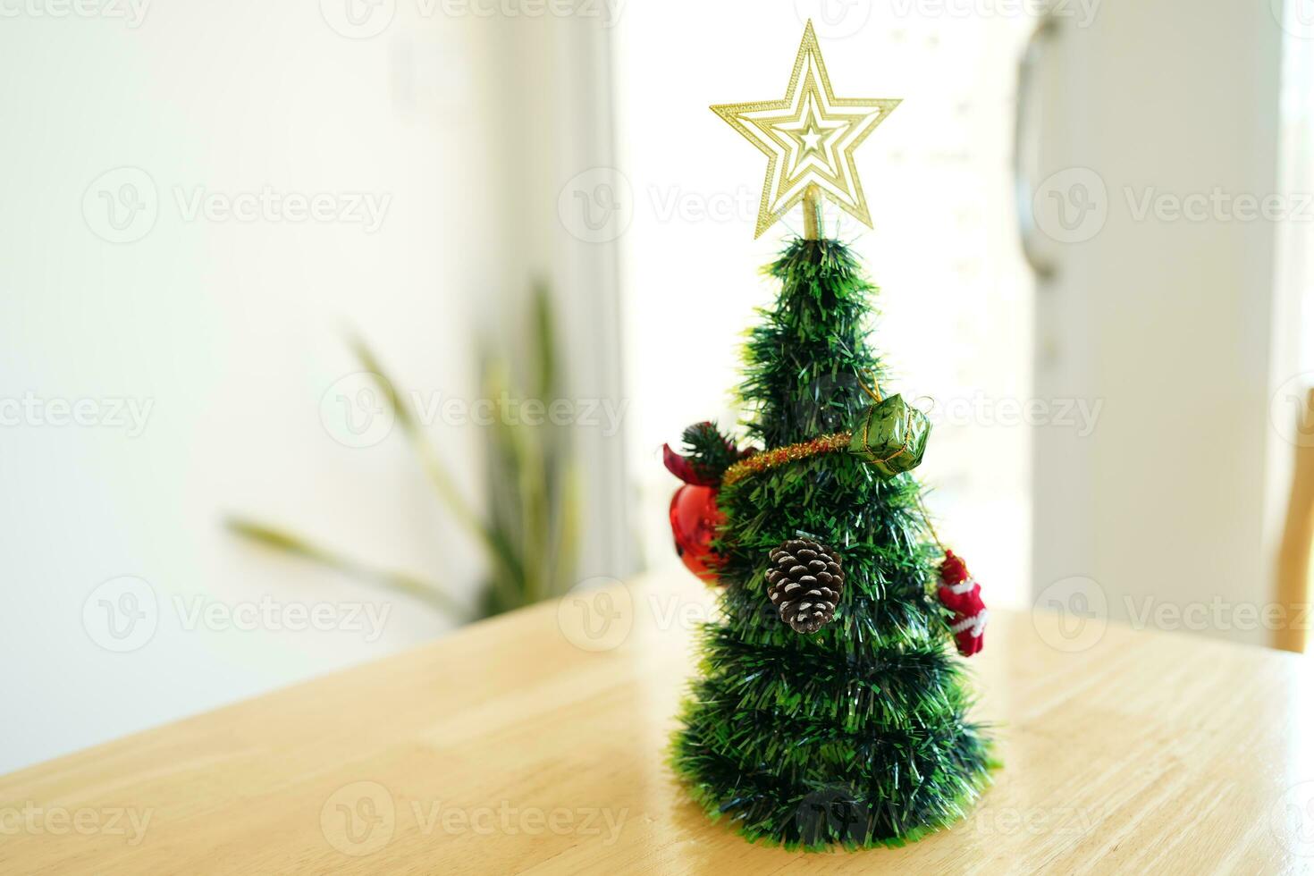 Coffee shop decorated with Christmas tree 2024 36128110 Stock Photo at