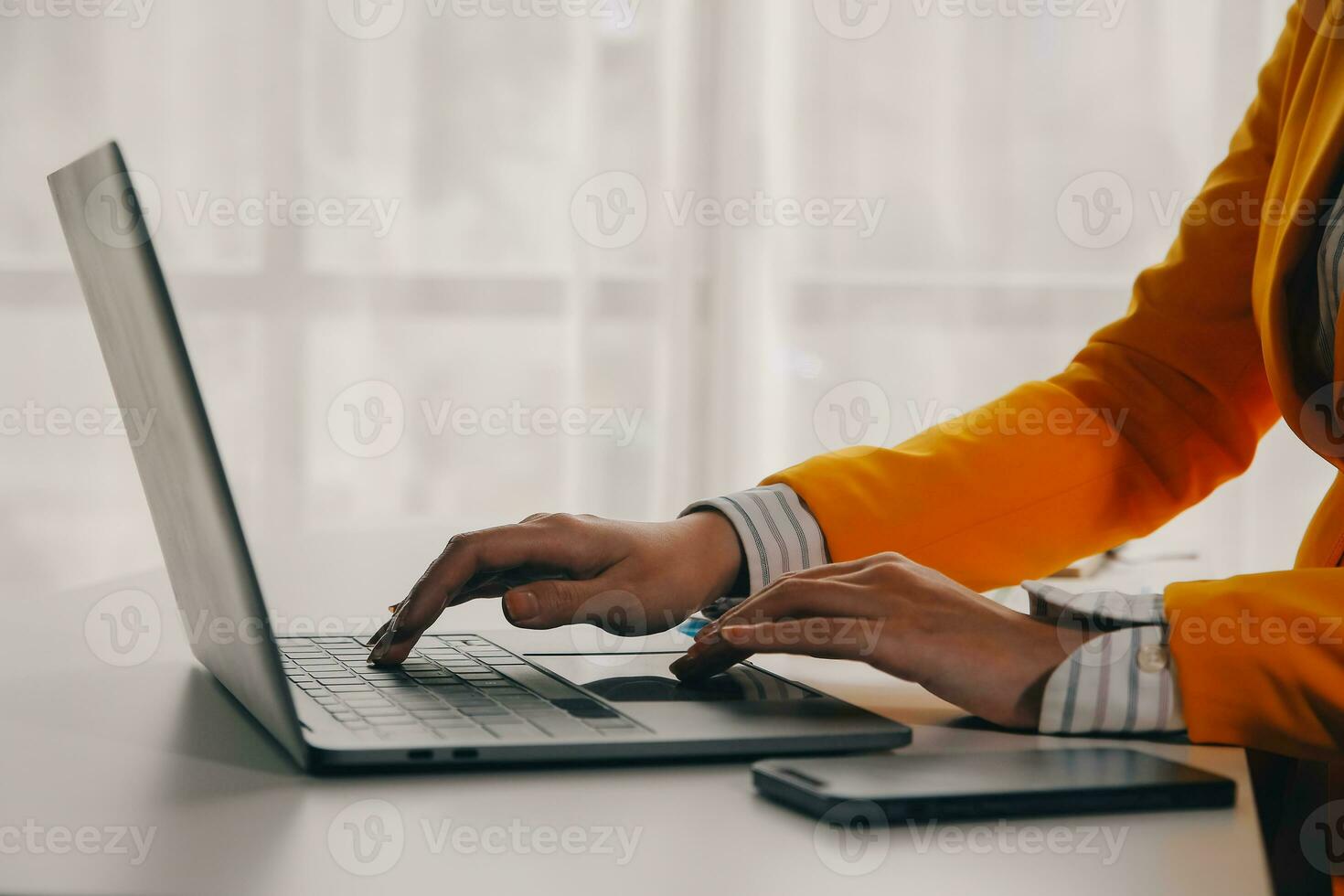 Just 48% Of U.s. Employees Believe Their Company Cares About Them thumbnail