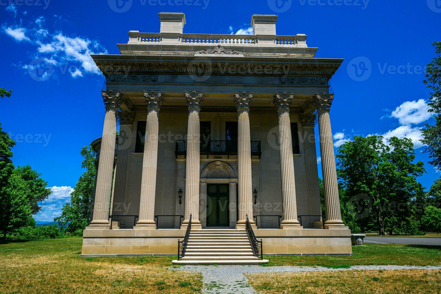 Vanderbilt Mansion National Historic Site photo