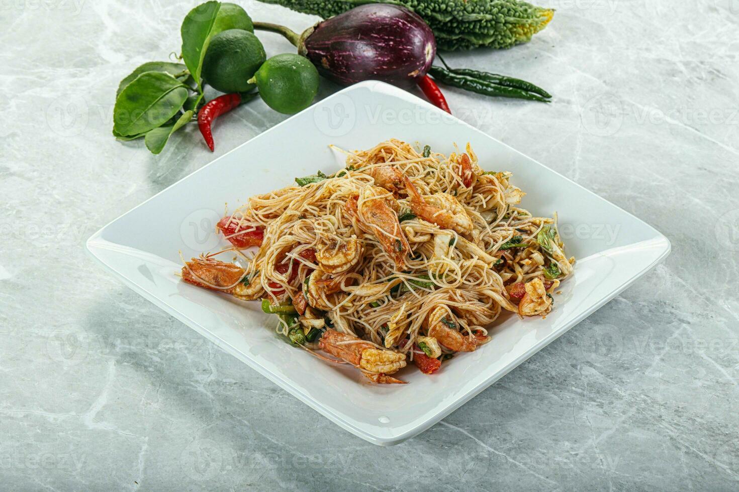 Thai Spicy Vermicelli Salad with Prawns photo