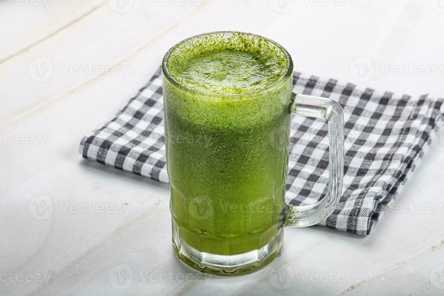 Lemon and mint cold smoothie photo