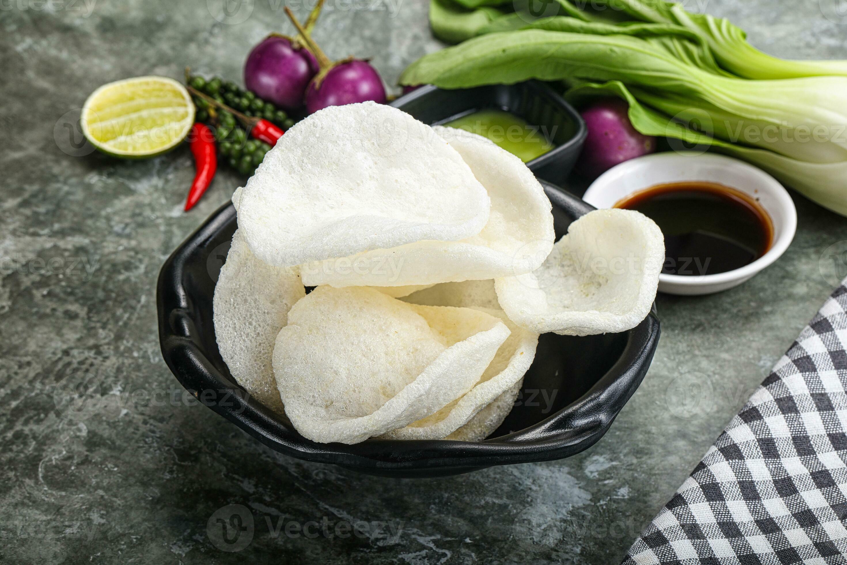 Vietnamese starter appetizer Crab chips 36237632 Stock Photo at Vecteezy