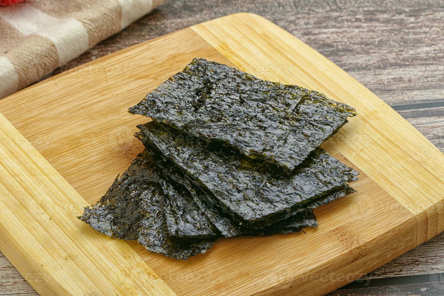 cocina coreana - chips de algas nori foto