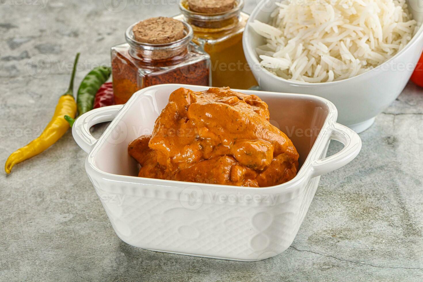 Indian cuisine - chicken butter masala photo