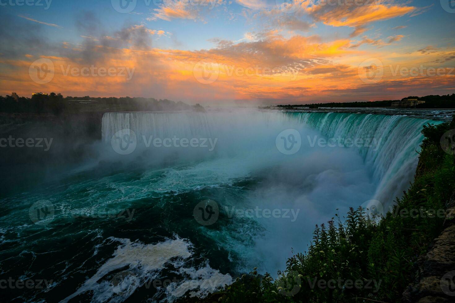 Niagara Falls, Canada photo