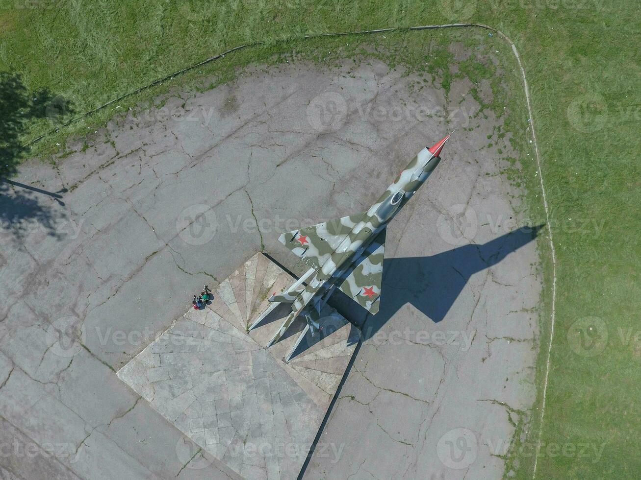 Monument to the fighter aircraft photo