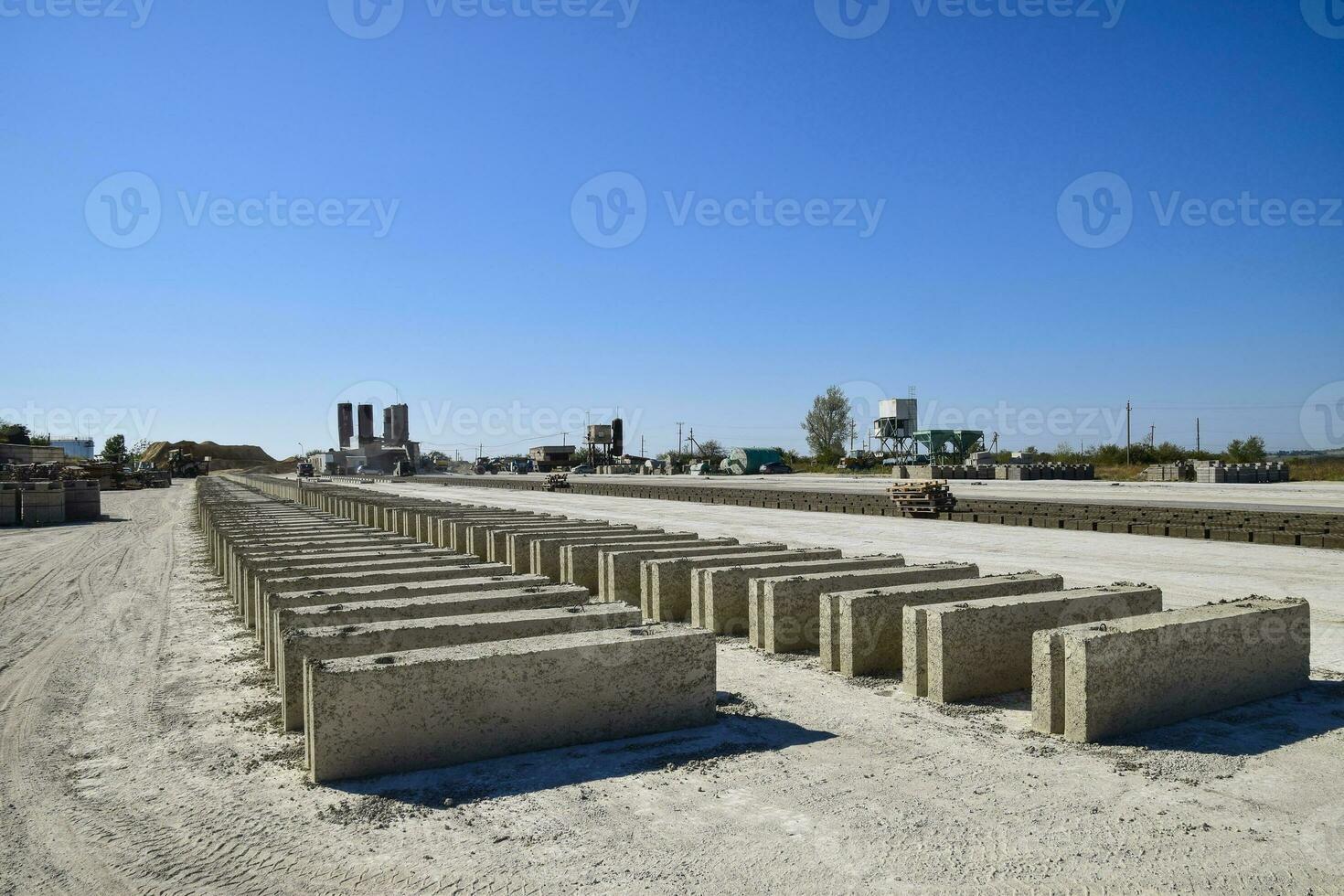 Cinder blocks lie on the ground and dried. on cinder block produ photo