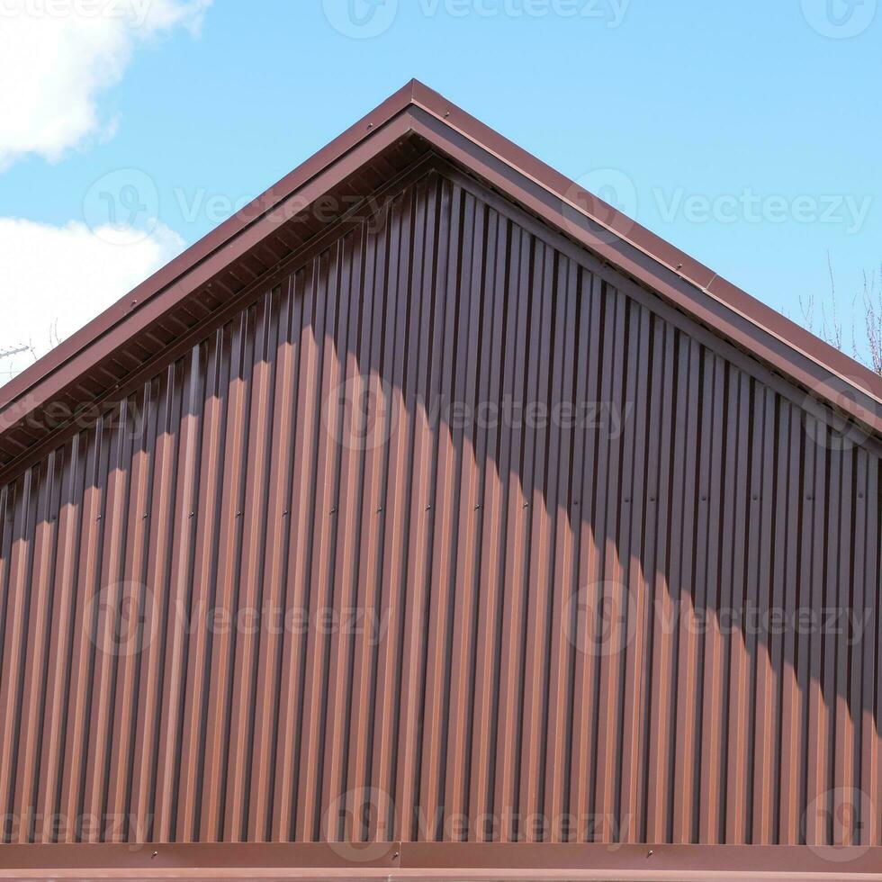 The roof of corrugated sheet photo