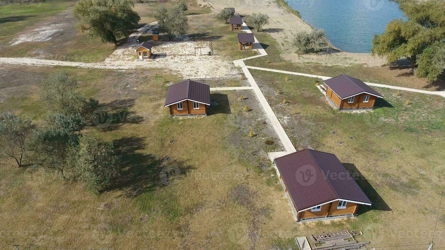 casas en el base de descansar. casas para turistas y cazadores foto