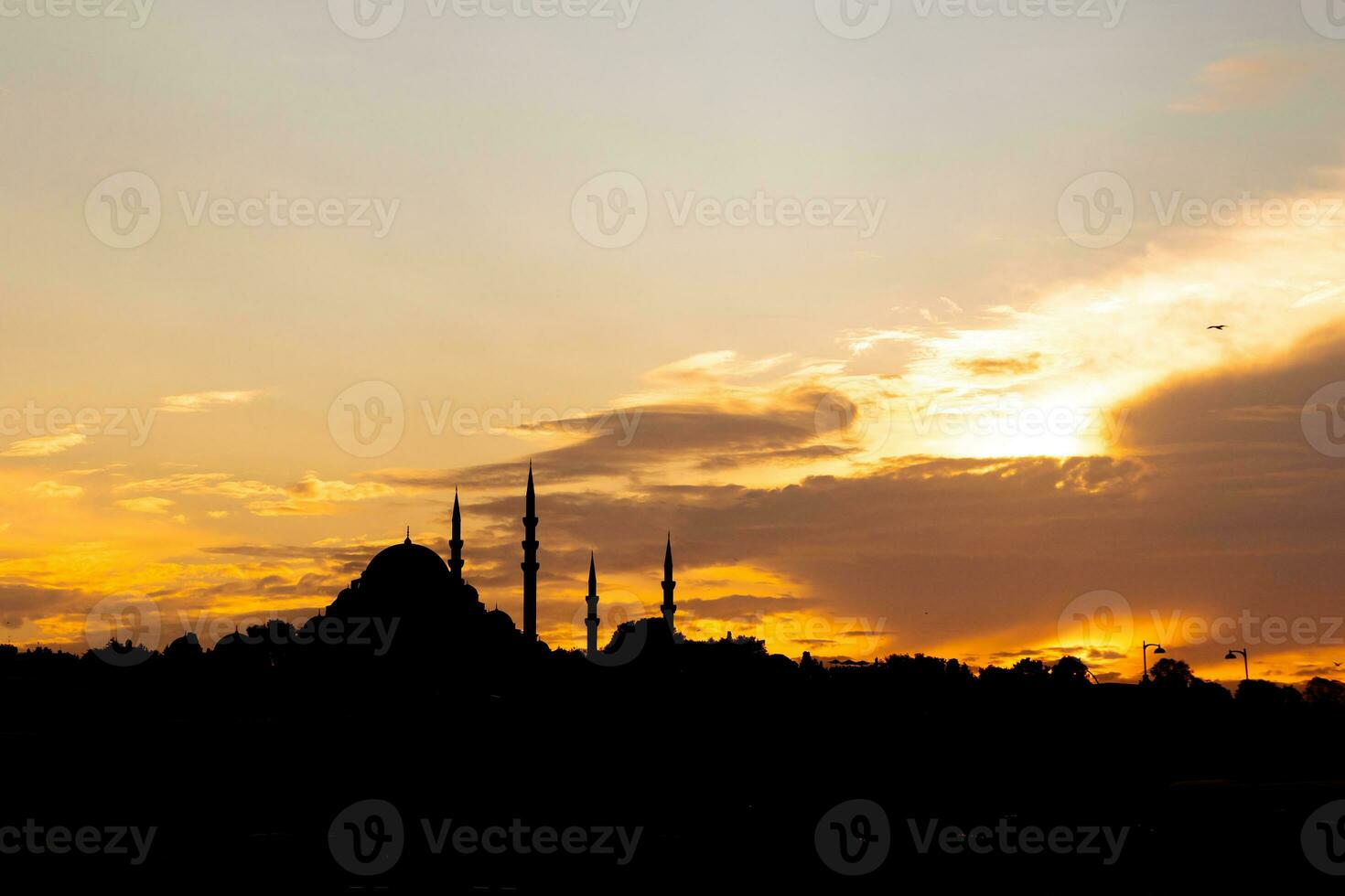 Silhouette of Suleymaniye Mosque at sunset. Ramadan or islamic concept photo