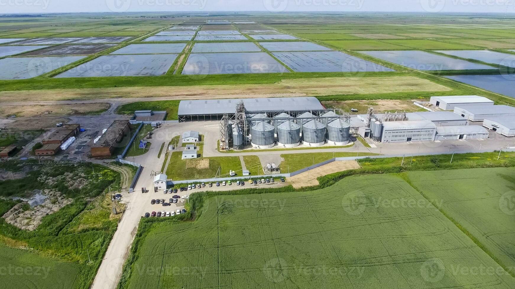 Plant for the drying and storage of grain photo