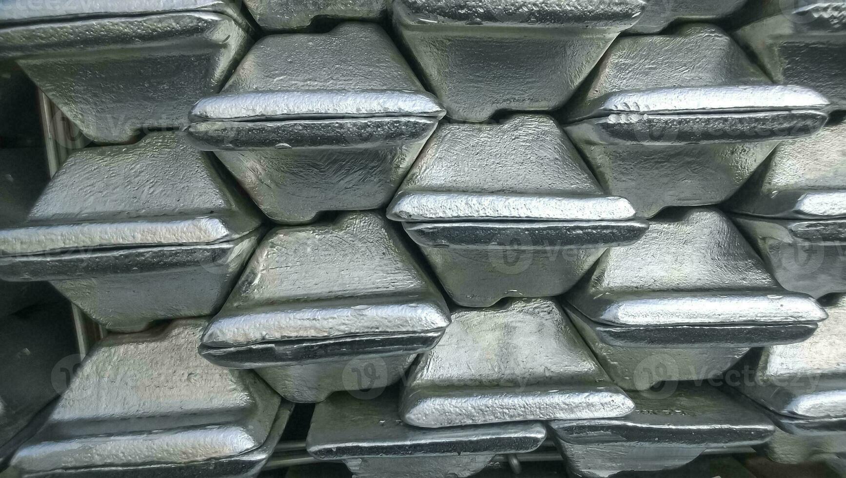 Aluminum ingots. Transportation of aluminum for export photo