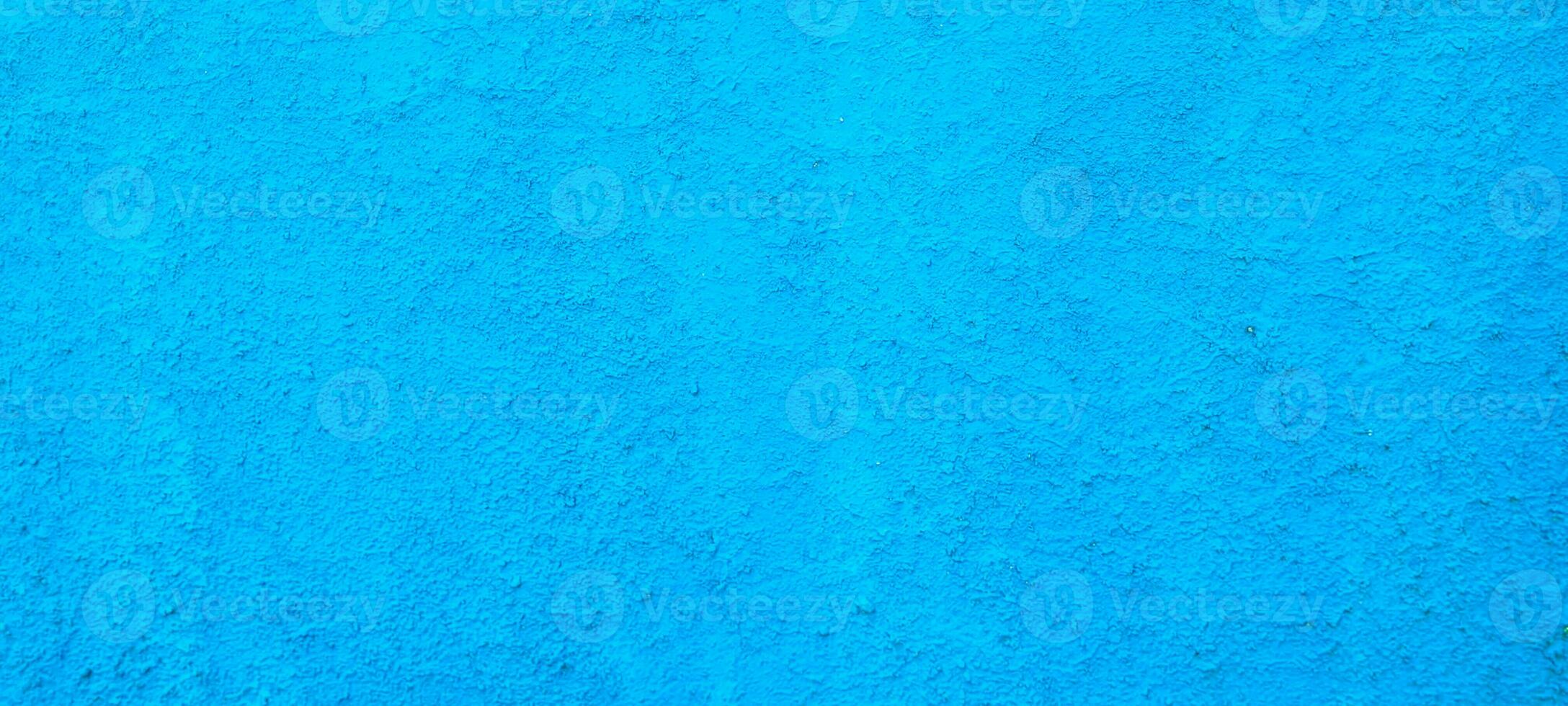 Elevate your design with the serenity of minimalist light blue. Perfect for modern, sleek designs. Get this background image now and stand out. photo