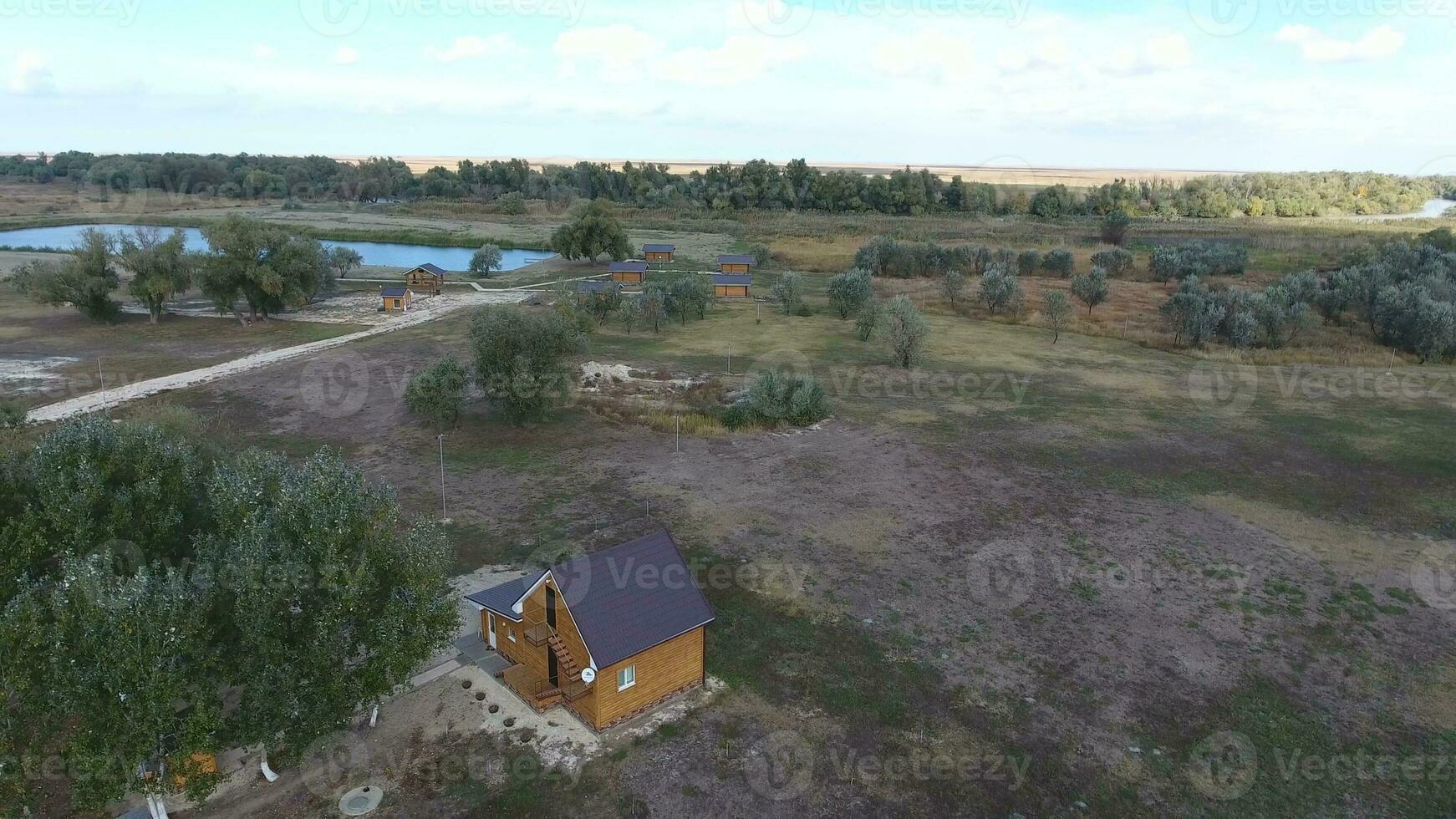 casas en el base de descansar. casas para turistas y cazadores foto