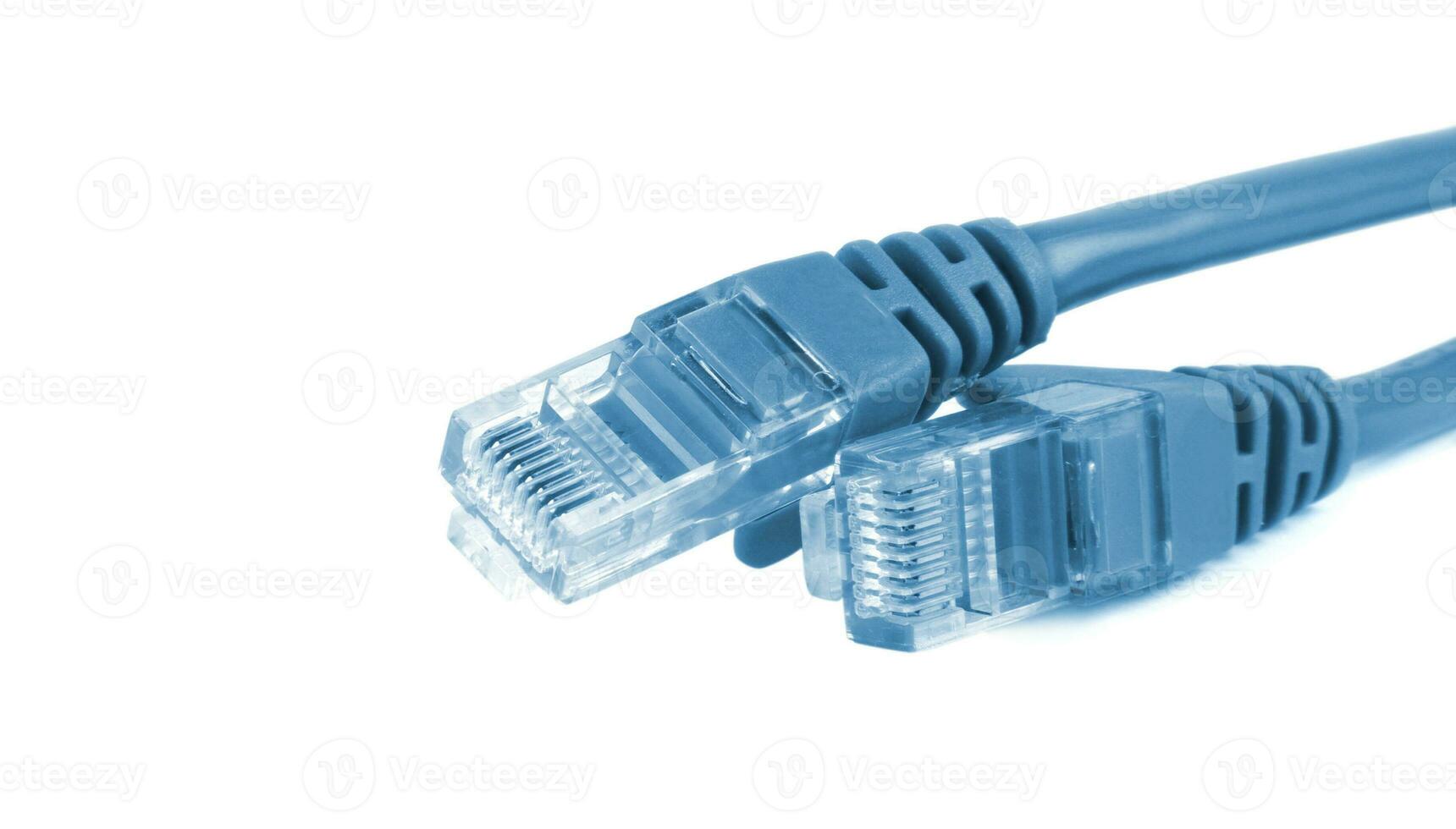 ethernet cables en blanco foto
