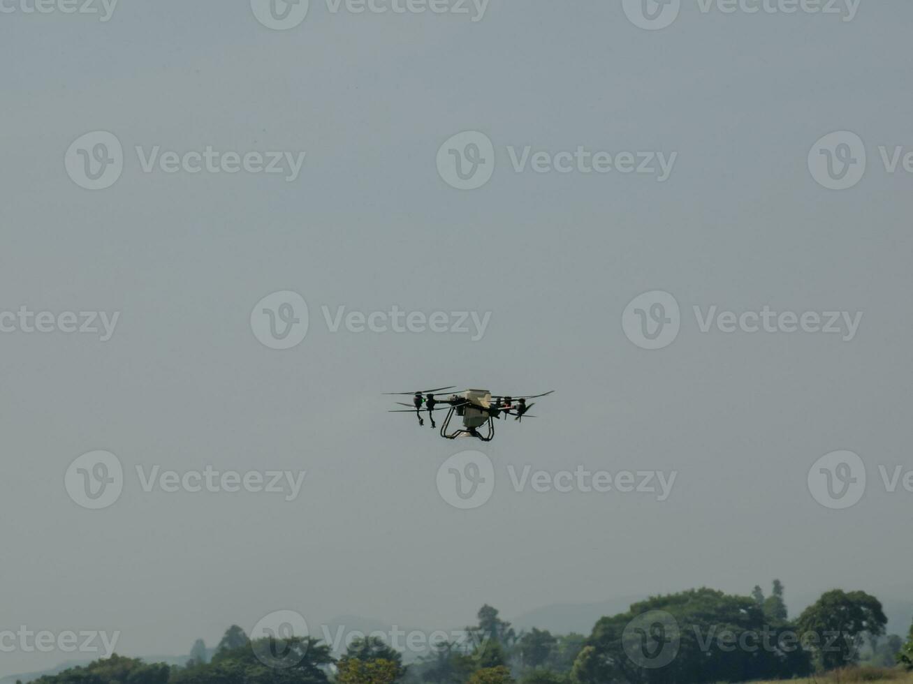 The drone can be controlled with a mobile phone using GPS signals to provide directional control over the air. photo