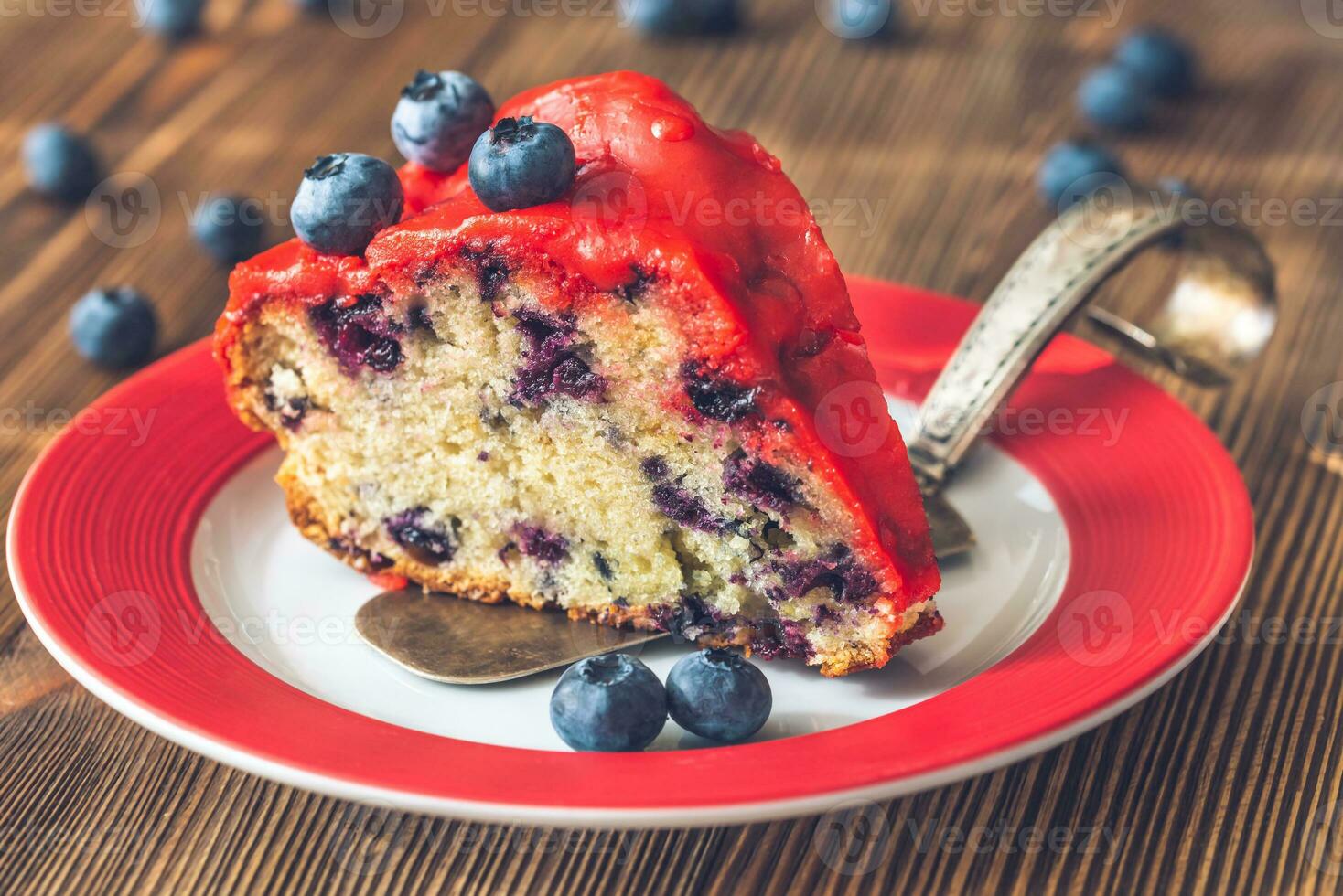 Cake with blueberries photo