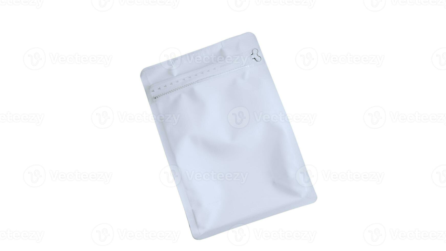 Blank Coffee Bag Mockup Isolated on White Background Packaging Design Template for Branding, Product Presentation, and Marketing Advertisement photo