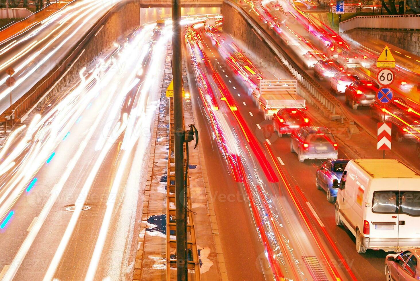 Light streaks and traces of movement in the city photo
