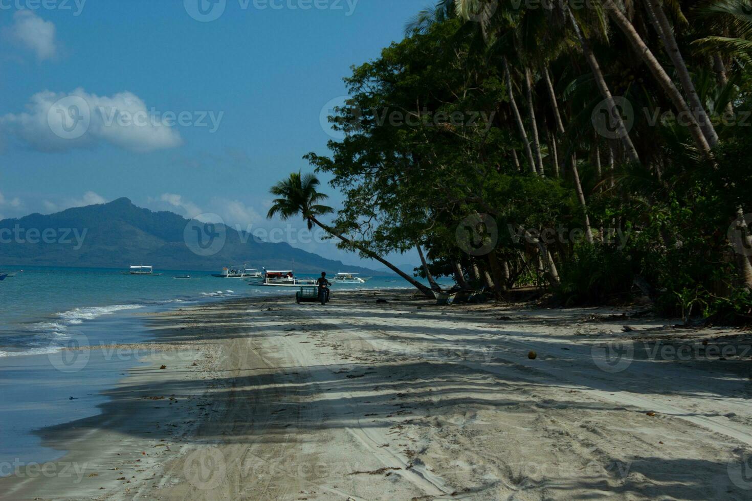 Paradise beach in the Philippines photo