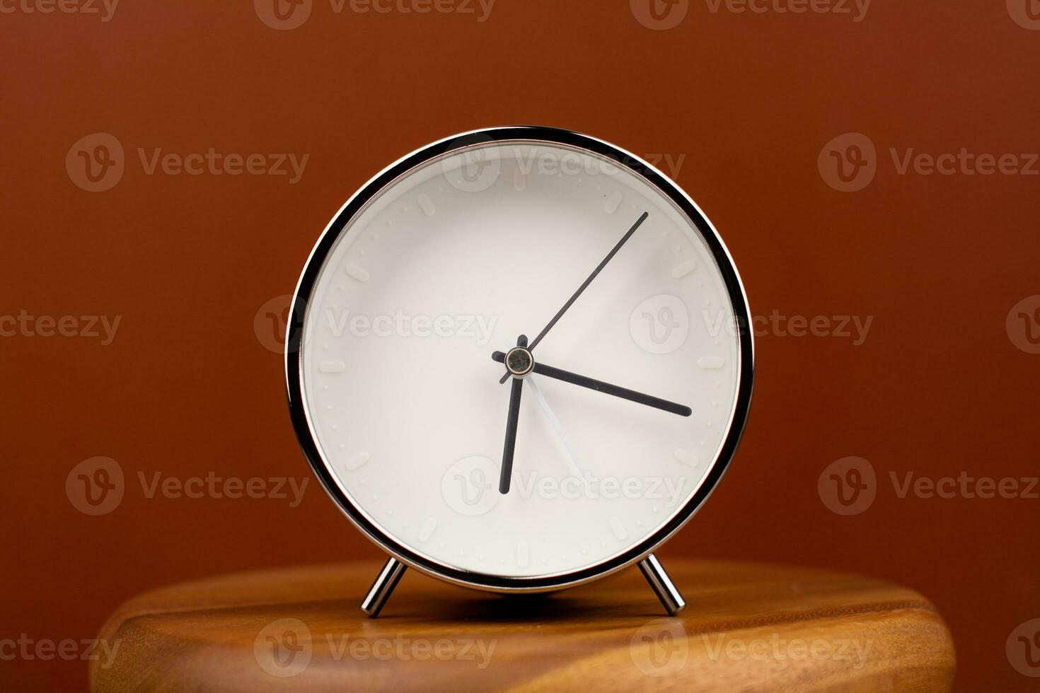 Time stands still Time and work concept Punctuality and appointments photo