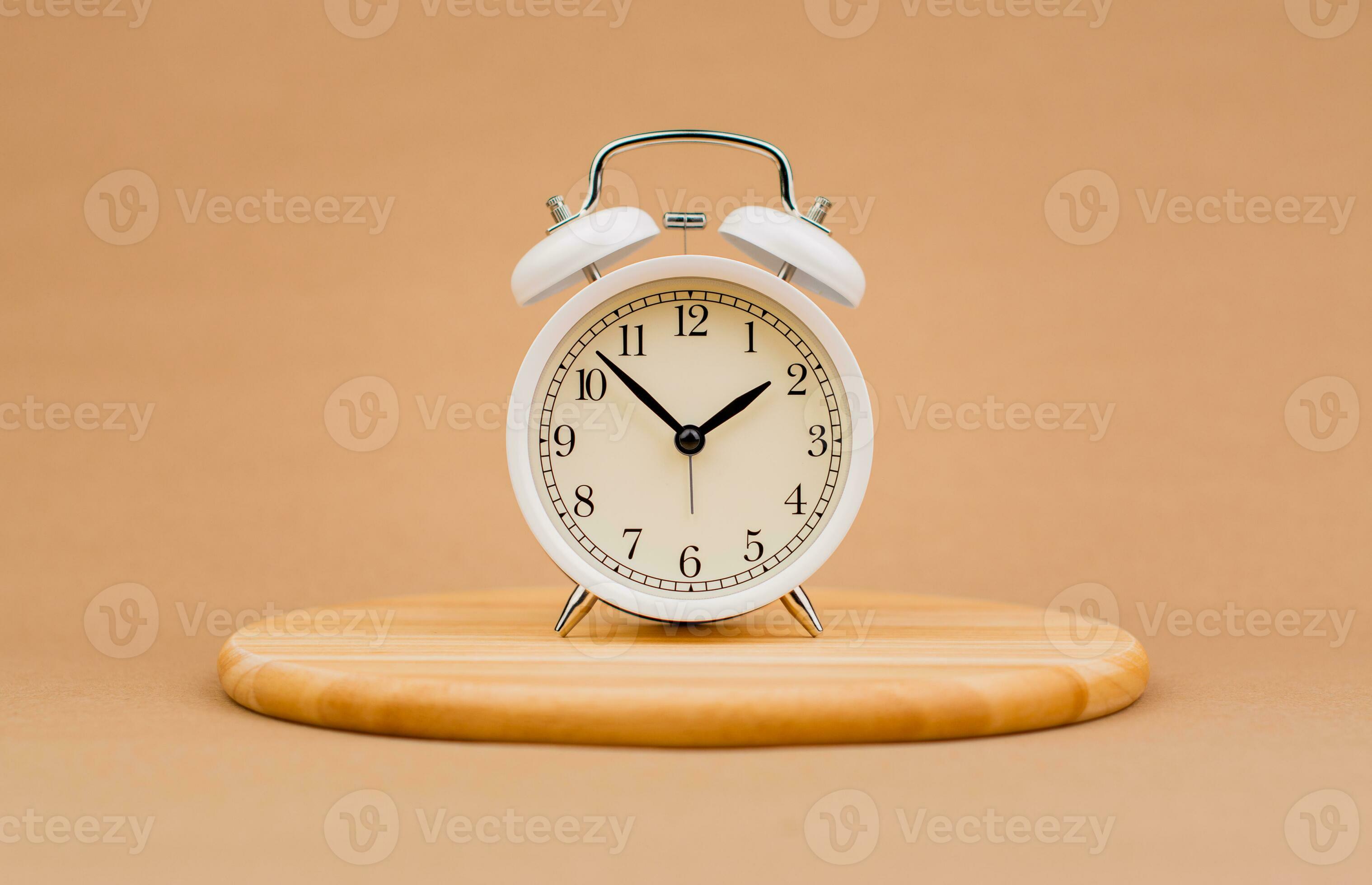 Alarm clocks, important time, photos of watches that are important to