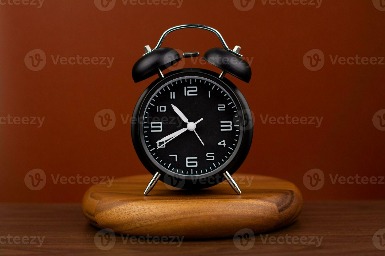 Time stands still Time and work concept Punctuality and appointments photo