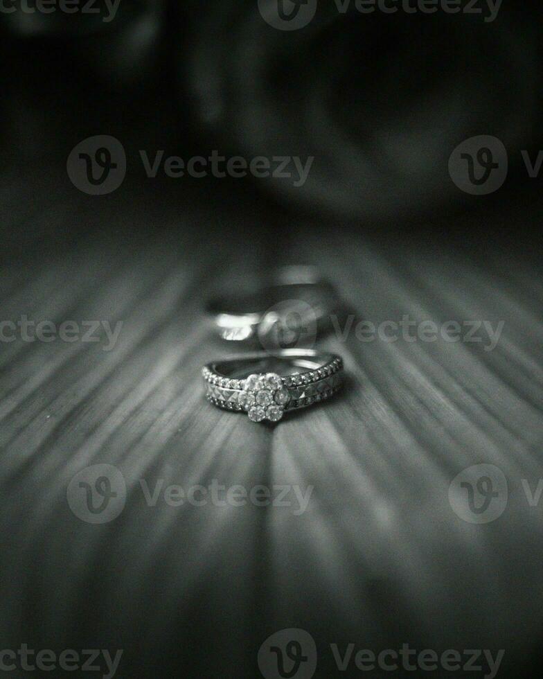 Pair of wedding rings photo