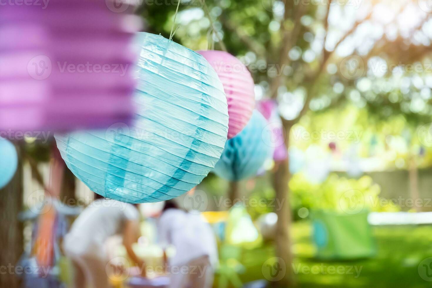 Outdoors party decorations photo