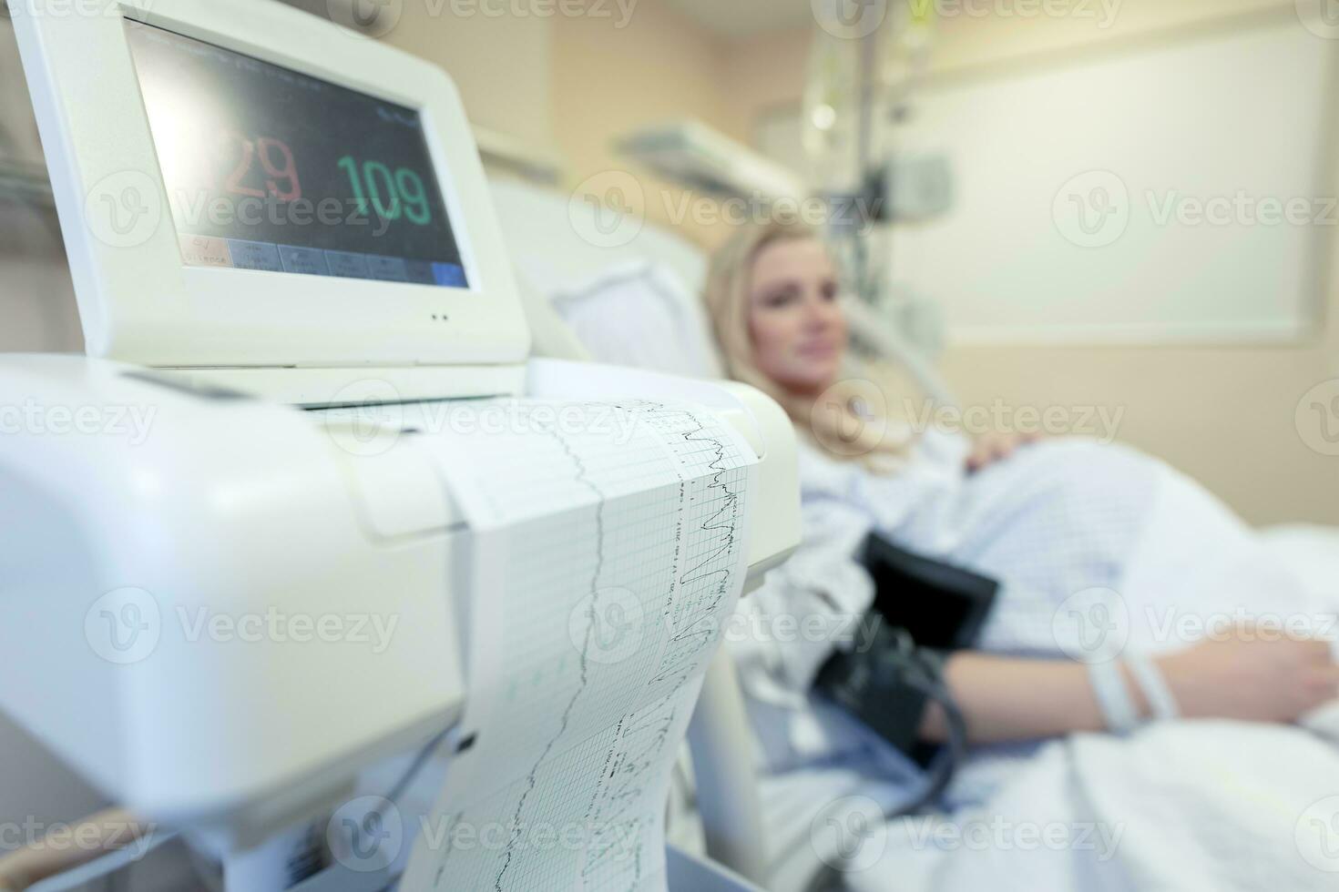 Pregnant woman in the hospital photo