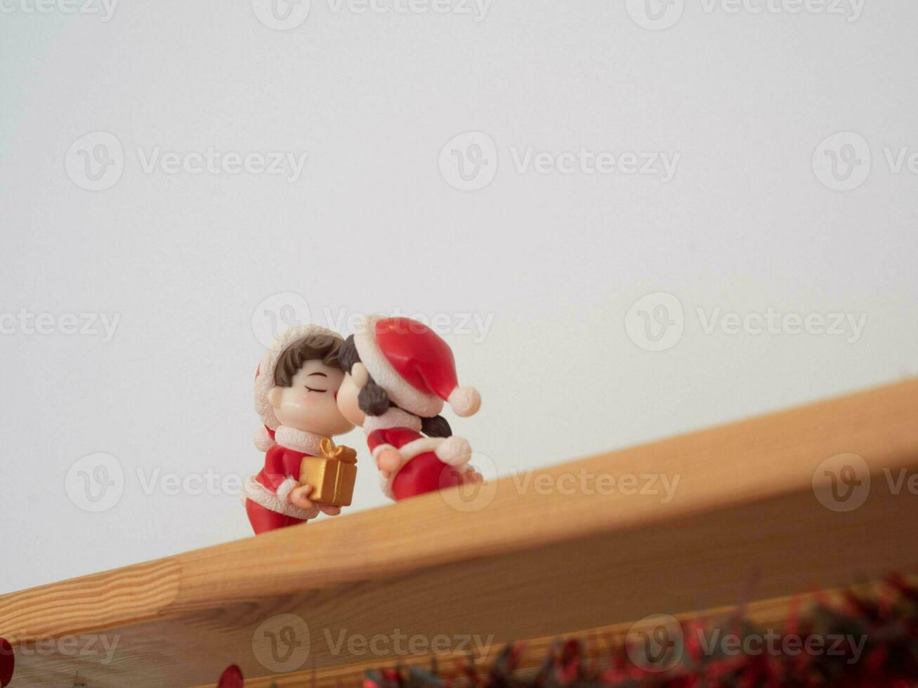 Character cartoon doll toy couple girl boy pretty kiss love romantic wedding engagement copy space background wallpaper happy valentine 14 fourteen february child anniversary fashion object vintage photo