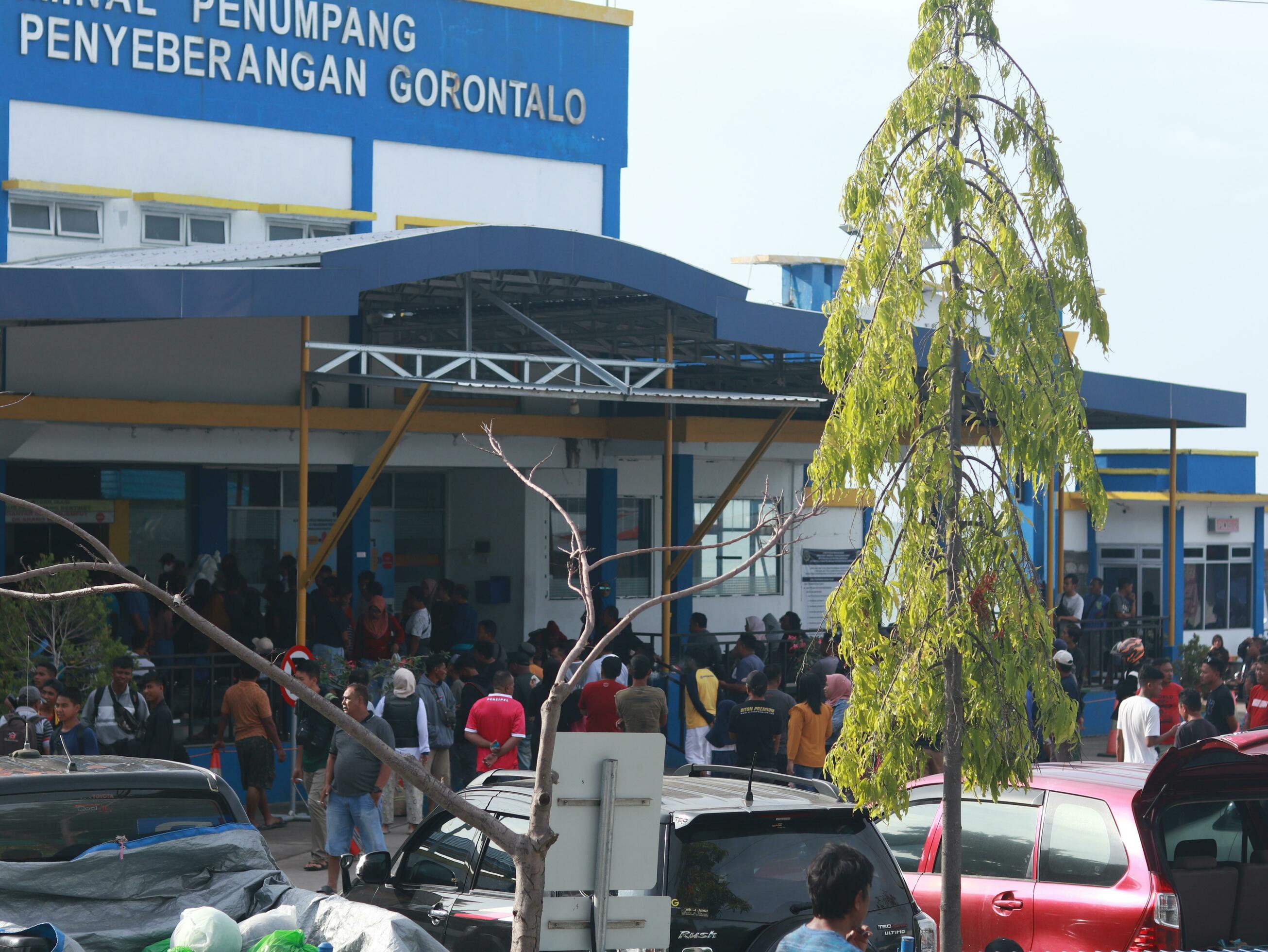 Gorontalo, Indonesia January 5, 2024 Activities in Gorontalo Harbor