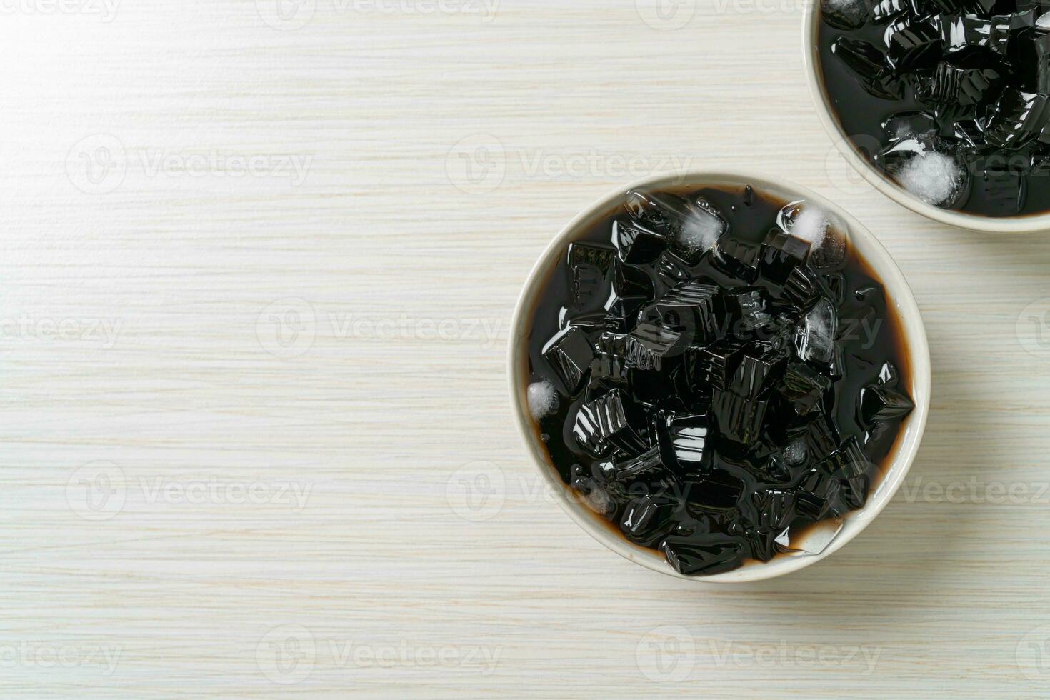 Black grass jelly with ice photo