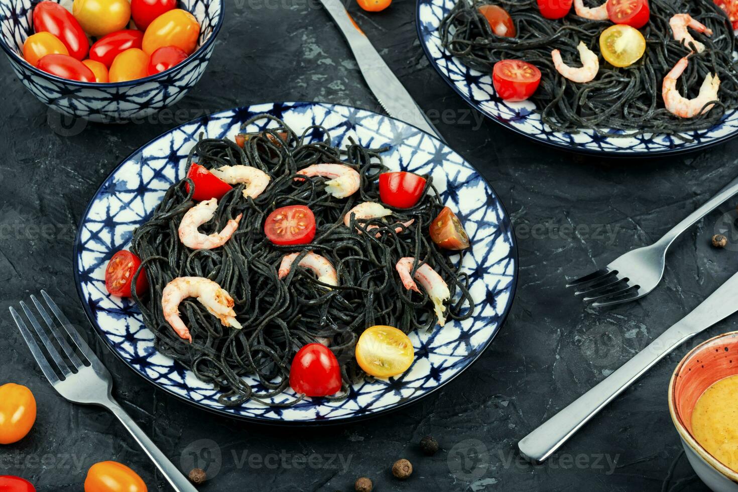 Pasta spaghetti with seafood. photo