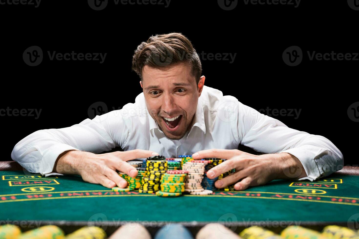 happy player online poker photo