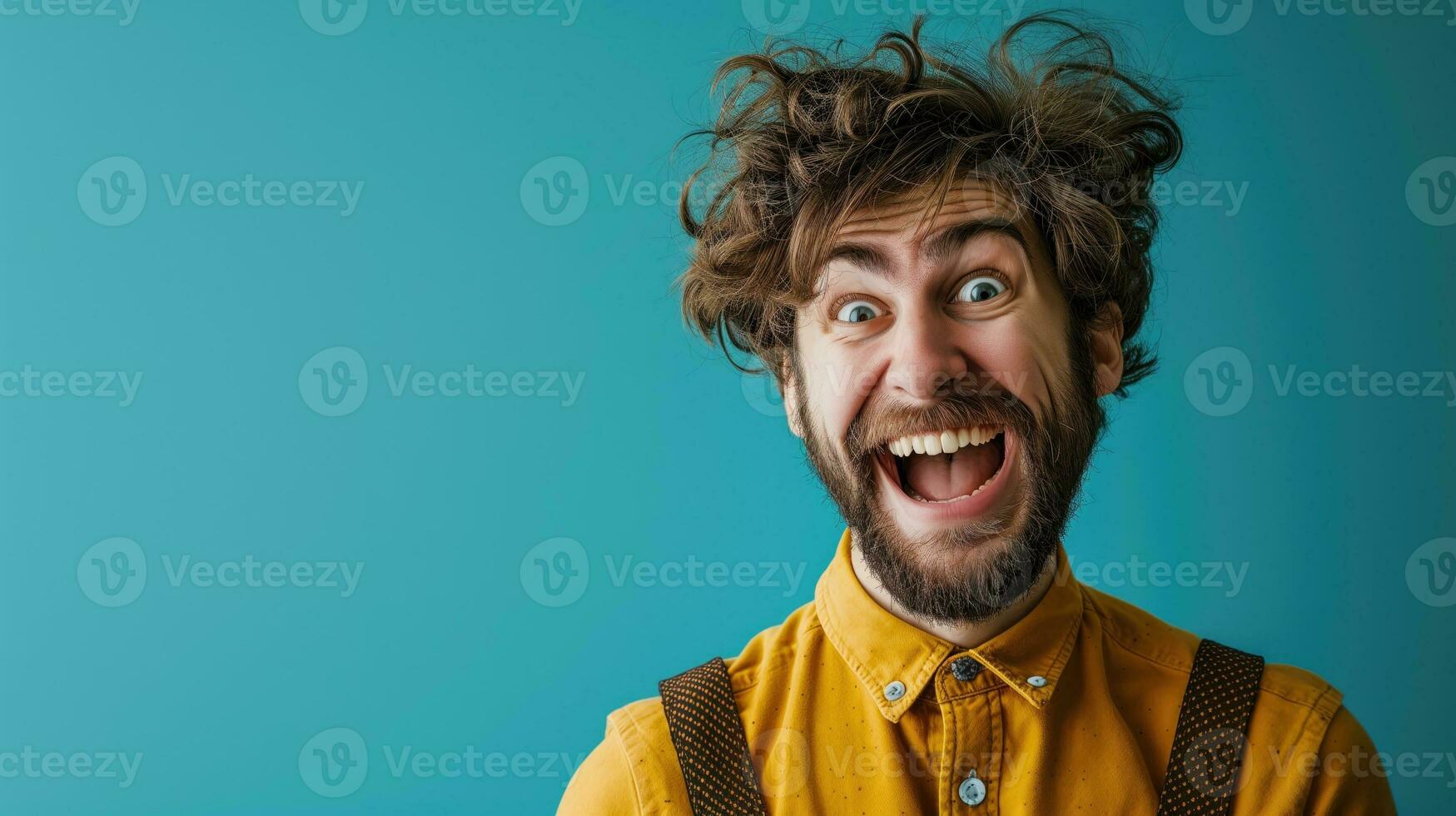 ai generado emocionado hombre con sucio pelo en un amarillo camisa en contra un azul antecedentes foto