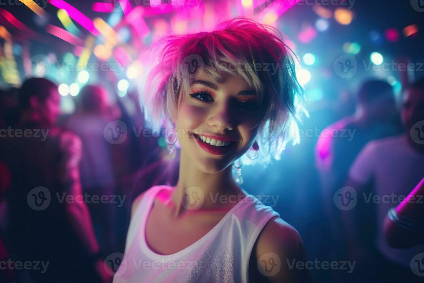 ai generado retrato de un hermosa niña con corto pelo bailando en un Club nocturno foto