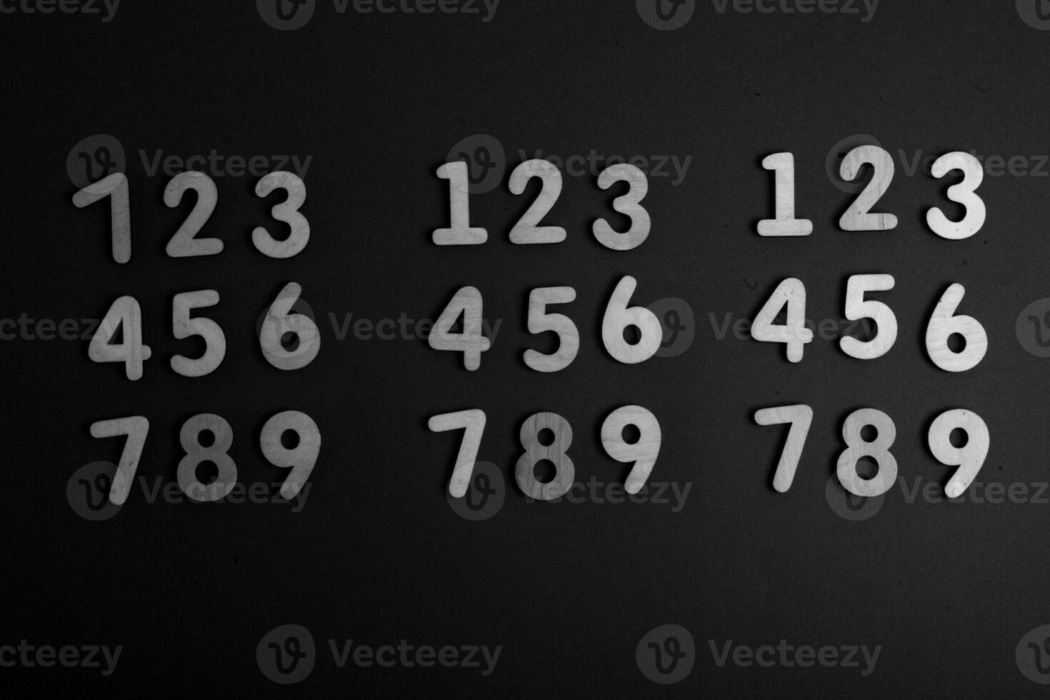 Background of numbers. from zero to nine. Numbers texture. Finance data concept. Matematic. Seamless pattern with numbers. financial crisis concept. Business success. photo
